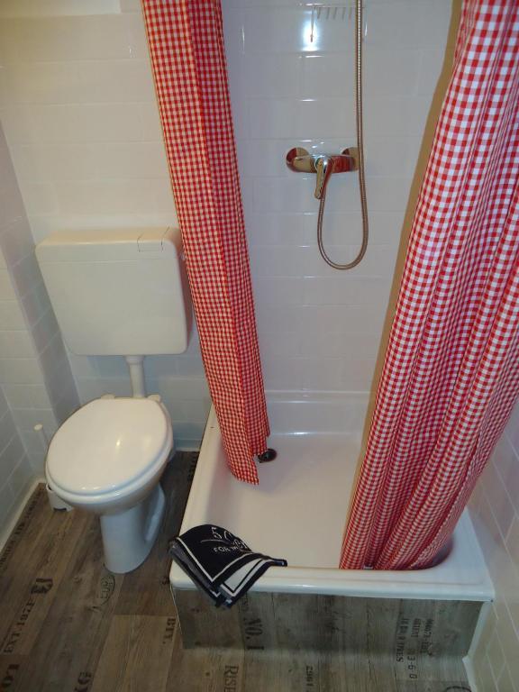 Das Kleine Hotel Schleiblick Schleswig Phòng bức ảnh
